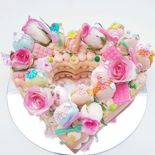 Heart shape shortbread cookie cake mix colour