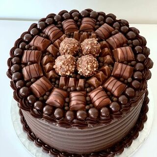 Chocolate cake Ferrero