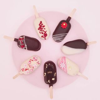 Cheesecake pops