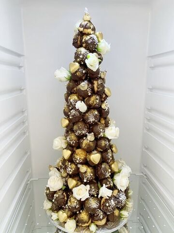 Dark Chocolate Croquembouche